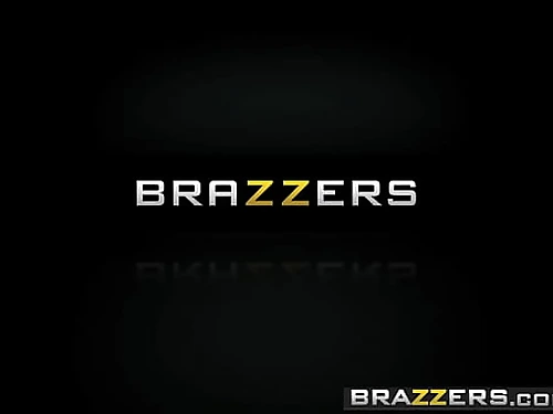 Brazzers - Ample Breasts at School - (Roxxy Lea, Freddy Flavas) - Trailer preview